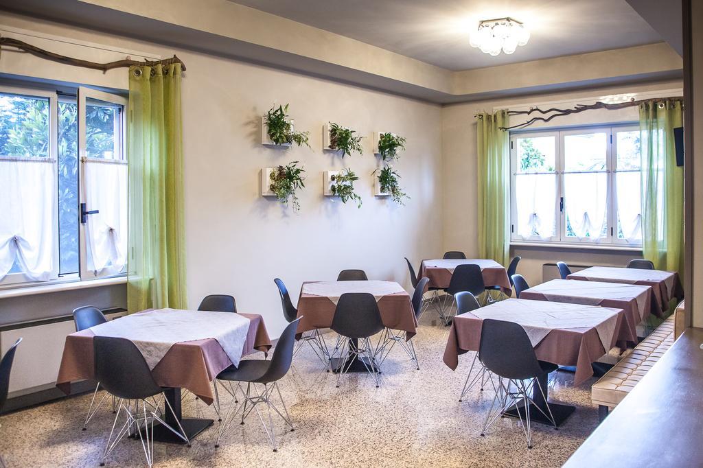 Hotel Le Vigne Di Corvino Casteggio Eksteriør billede